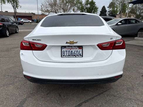 Used 2016 Chevrolet Malibu LT w/ Leather Package image 10
