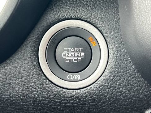 Used 2025 RAM 1500 Laramie w/ Sport Appearance Package AWD/4WD image 35