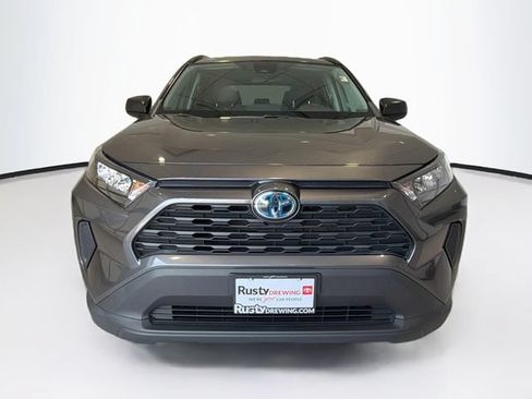 Certified 2022 Toyota RAV4 LE AWD/4WD image 2