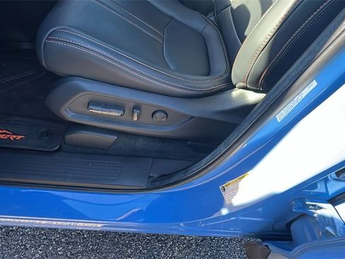 Used 2025 Honda Pilot TrailSport image 14