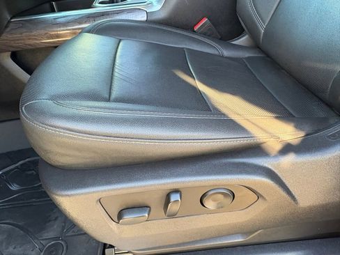 Used 2024 Chevrolet Silverado 3500 LTZ w/ LTZ Plus Package image 40