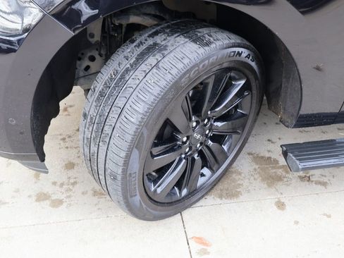 Used 2022 Lincoln Navigator L Reserve AWD/4WD image 45