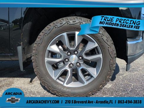 Used 2021 Chevrolet Silverado 1500 LT w/ All Star Edition Plus RWD image 11