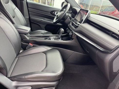 Used 2022 Jeep Compass Altitude w/ Sun and Sound Group image 26