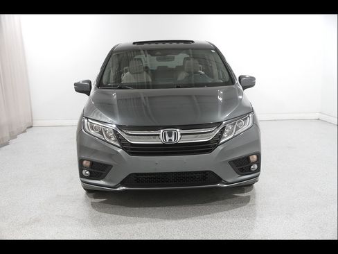 Used 2018 Honda Odyssey EX-L image 2
