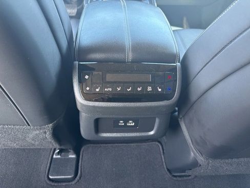 Used 2025 INFINITI QX60 Luxe image 16
