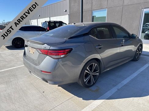 Used 2020 Nissan Sentra SR image 5