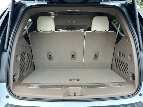 New 2026 GMC Yukon Denali RWD image 42