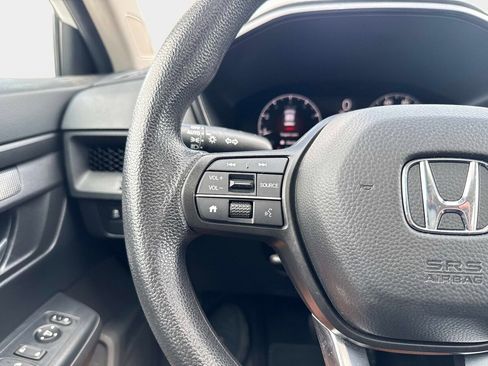 Used 2023 Honda CR-V EX image 27