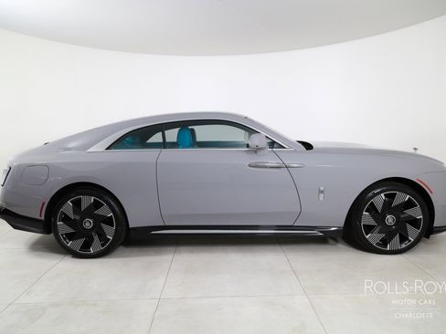 Certified 2025 Rolls-Royce Spectre image 10