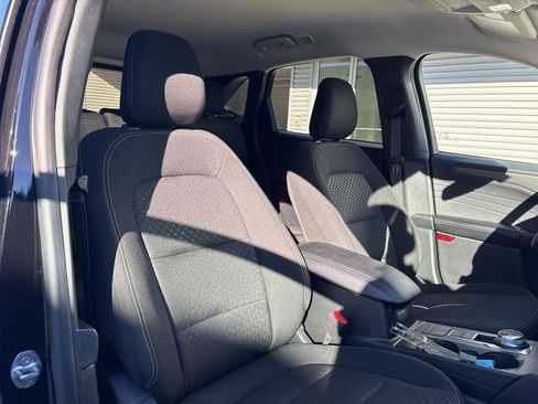 Used 2025 Ford Escape Active image 16