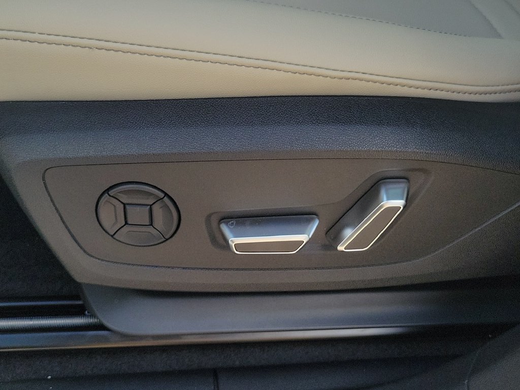 New 2026 Audi Q3 quattro 2.0T AWD/4WD image 18