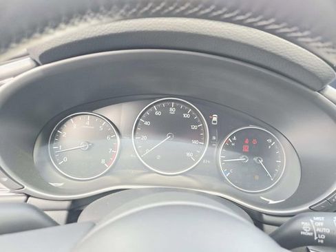New 2026 MAZDA MAZDA3 2.5 S Hatchback w/ Premium Pkg FWD image 19