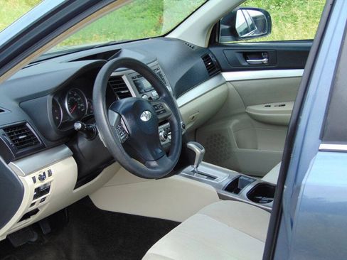 Used 2013 Subaru Outback 2.5i w/ Popular Pkg 1A AWD/4WD image 19