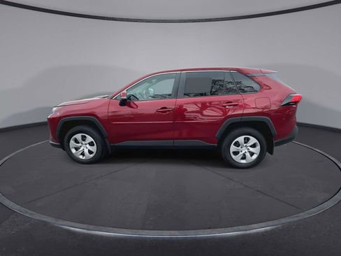 Used 2023 Toyota RAV4 LE image 5