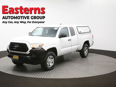 Used 2020 Toyota Tacoma SR image 53