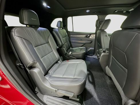 New 2026 Buick Enclave Avenir w/ Super Cruise Package FWD image 30