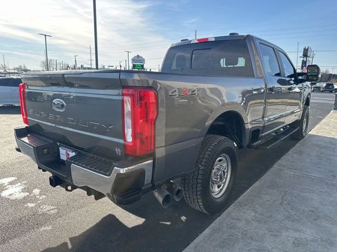 Used 2023 Ford F250 XL w/ XL Off-Road Package image 7