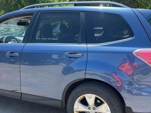 Used 2014 Subaru Forester 2.5i Limited AWD/4WD image 6