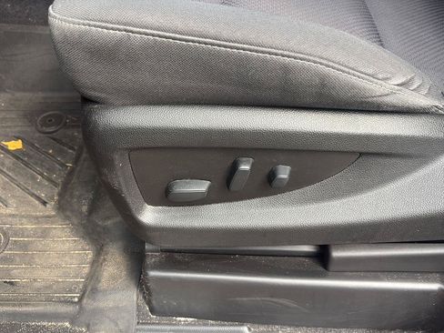 Used 2019 Chevrolet Silverado 1500 LT w/ All Star Edition AWD/4WD image 10