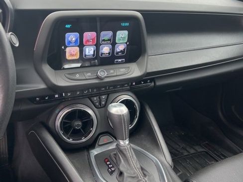 Used 2016 Chevrolet Camaro SS image 20