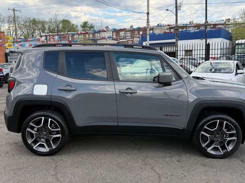 Used 2021 Jeep Renegade Latitude w/ Convenience Group image 5