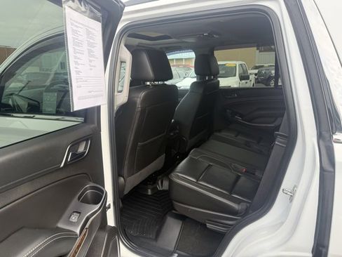 Used 2018 Chevrolet Tahoe LT image 10