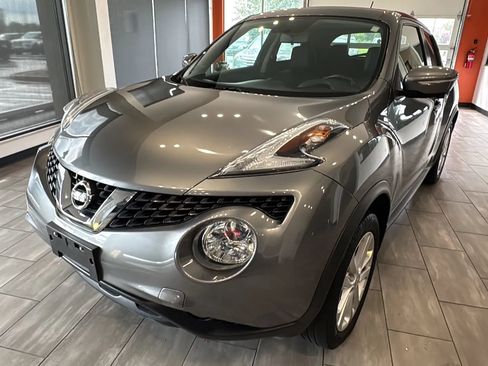 Used 2016 Nissan Juke SL AWD/4WD image 4