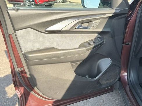 Used 2023 Chevrolet TrailBlazer LT image 12