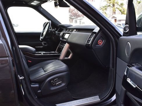 Used 2014 Land Rover Range Rover Supercharged image 19