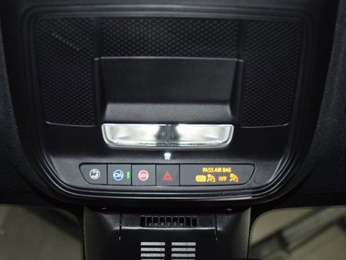 New 2026 Chevrolet Equinox LT w/ Convenience Package II image 48