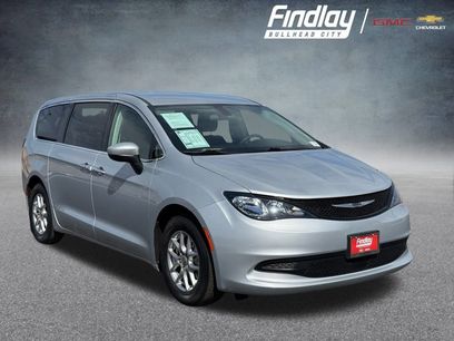 Used 2022 Chrysler Voyager LX