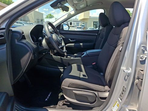 Used 2024 Hyundai Tucson SE AWD/4WD image 13