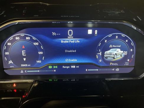 Used 2023 Chevrolet Silverado 1500 LT AWD/4WD image 15
