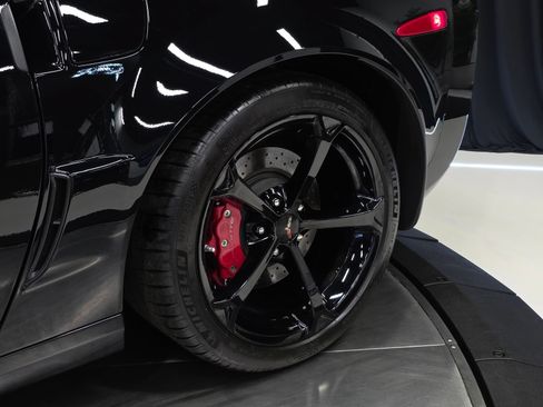 Used 2013 Chevrolet Corvette Grand Sport w/ 2LT Preferred Equipment Group RWD image 42