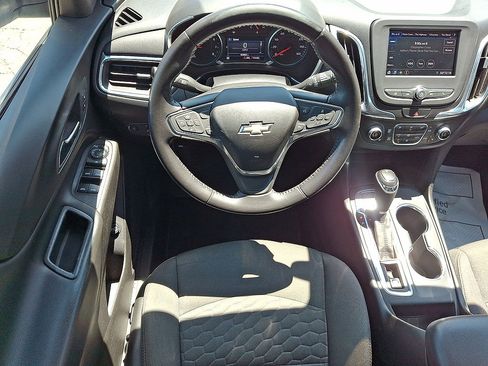 Certified 2020 Chevrolet Equinox LT AWD/4WD image 21