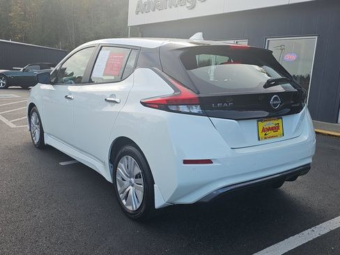 Certified 2023 Nissan Leaf S image 3
