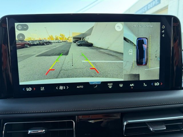 New 2027 Lincoln Aviator AWD image 21