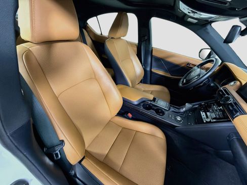 Used 2023 Lexus IS 300 w/ Premium Package RWD image 31