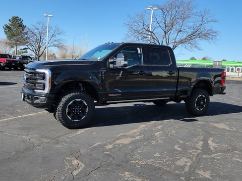 New 2026 Ford F350 Platinum w/ Tremor Off-Road Package AWD/4WD image 4