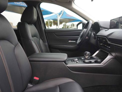 Used 2024 MAZDA CX-90 3.3 Turbo w/ Select Package AWD/4WD image 15