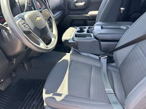 Used 2022 Chevrolet Silverado 1500 RST RWD image 10