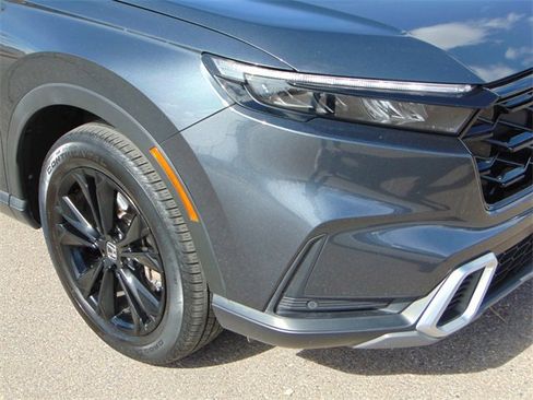 Certified 2023 Honda CR-V Sport Touring image 2