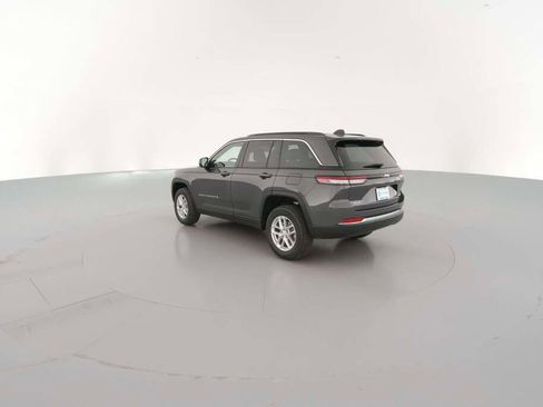 New 2025 Jeep Grand Cherokee Laredo X image 8