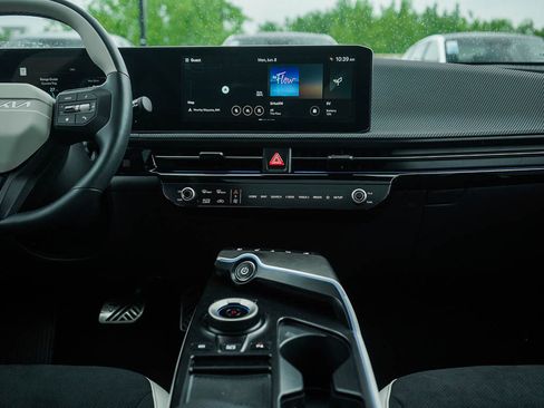 New 2026 Kia EV6 GT-Line AWD/4WD image 17