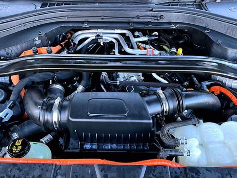 Used 2021 Lincoln Aviator Grand Touring w/ Equipment Group 302A image 32