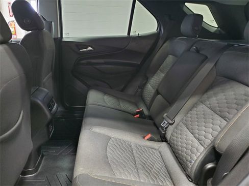 Used 2019 Chevrolet Equinox LT image 14