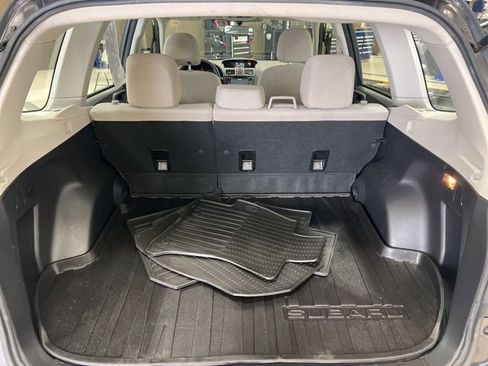 Used 2018 Subaru Forester 2.5i w/ Alloy Wheel Package image 12