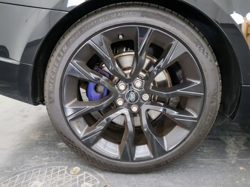 Used 2020 Land Rover Range Rover Sport HSE image 40