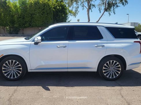 Used 2025 Hyundai Palisade Calligraphy FWD image 7